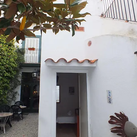 Mitus Hotel