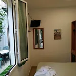 Mitus Hotel