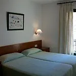 Mitus * Canet De Mar