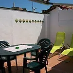 Mitus Hotel *