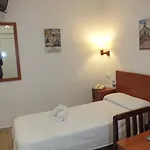 Mitus ホテル